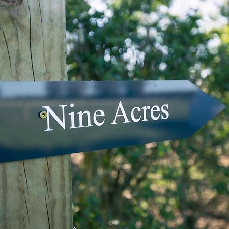 Nine Acres, Peaceful Hotel Brackley  Exterior photo